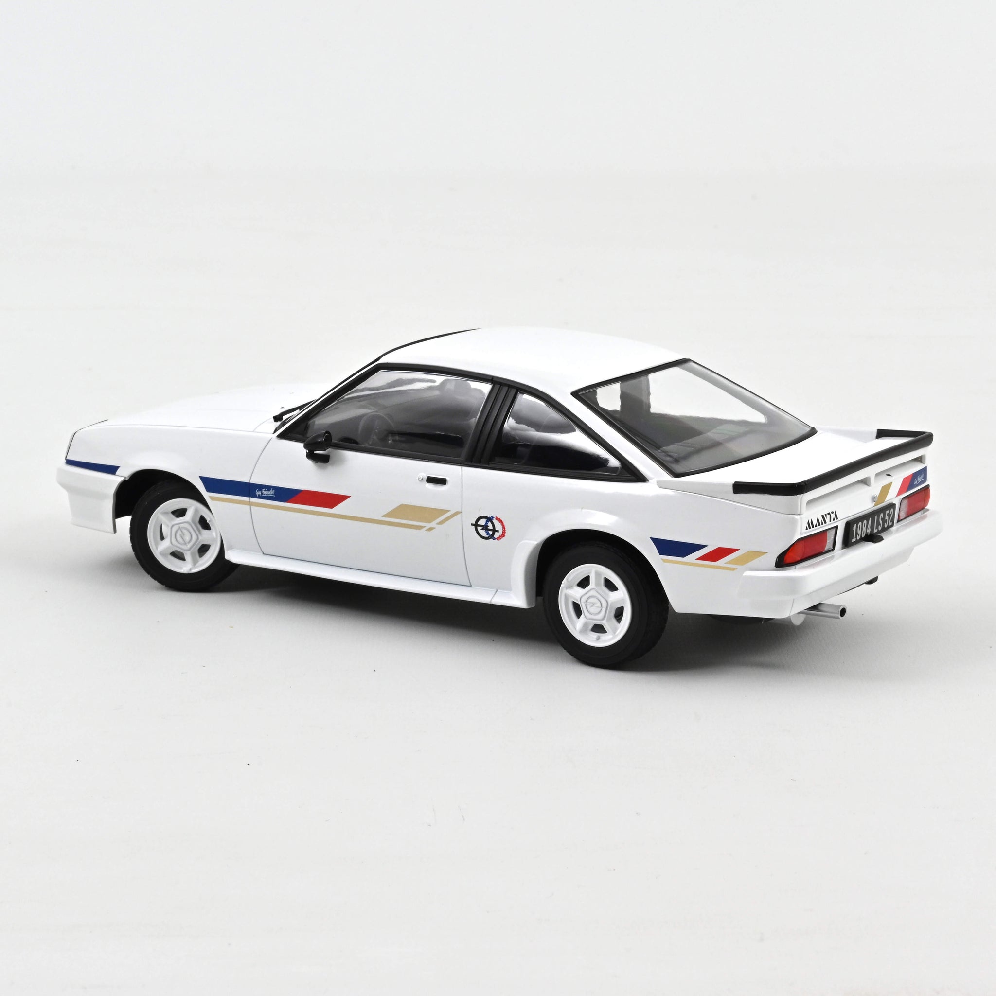 Opel Manta GTE 1983 Revell 1/18 - Blanche, état Neuf En Boîte (fond De Boutique)
