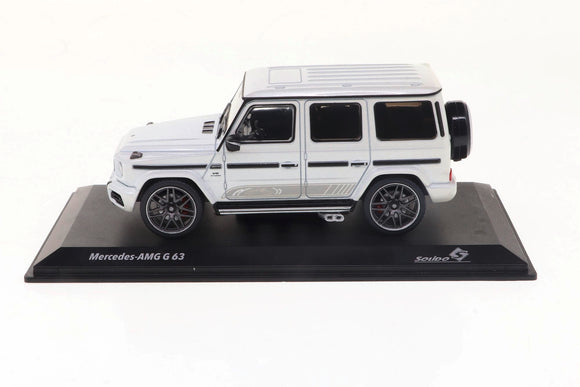 Mercëdes-Benz AMG G63 Diamond White 2022 1/43 SOLIDO S4316701