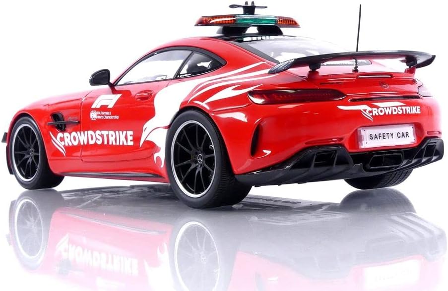Minichamps 1/18 - Mercedes-AMG GT R Safety Car F1 2020 - Neuve
