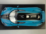 Koenigsegg Regera Pearl Blue + Showcase 1/18 FRONTIART F079-170