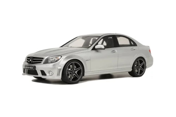 Mercëdes-Benz C63 AMG Silver 1/18 GT SPIRIT GT462