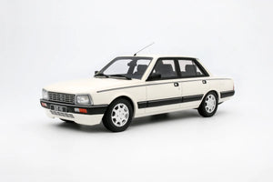 Peugeot 505 V6 Blanc Meije 1989 1/18 OTTOMOBILE OT1297
