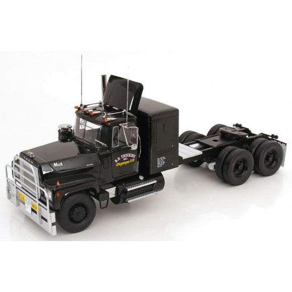 Mack RL 700L Tractor Truck 3-Assi 1974 1/18 ROAD KINGS RK180171