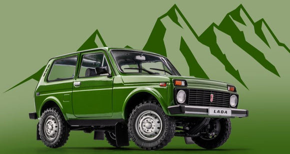  Lada Niva Green 1/18 SOLIDO S1807304