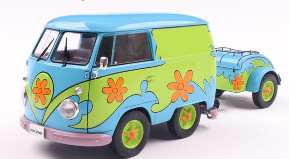 Volkswagen Cool Combi Flower Power 2024 1/18 SOLIDO S1810904
