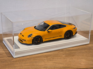 Porsche 911 (992) S/T Orange 1/18 IVY