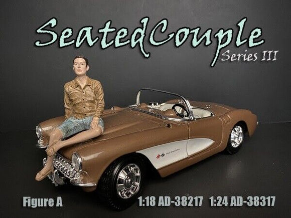 Figurine Seated Couple Series A 1/18 AMERICAN DIORAMA AD38217