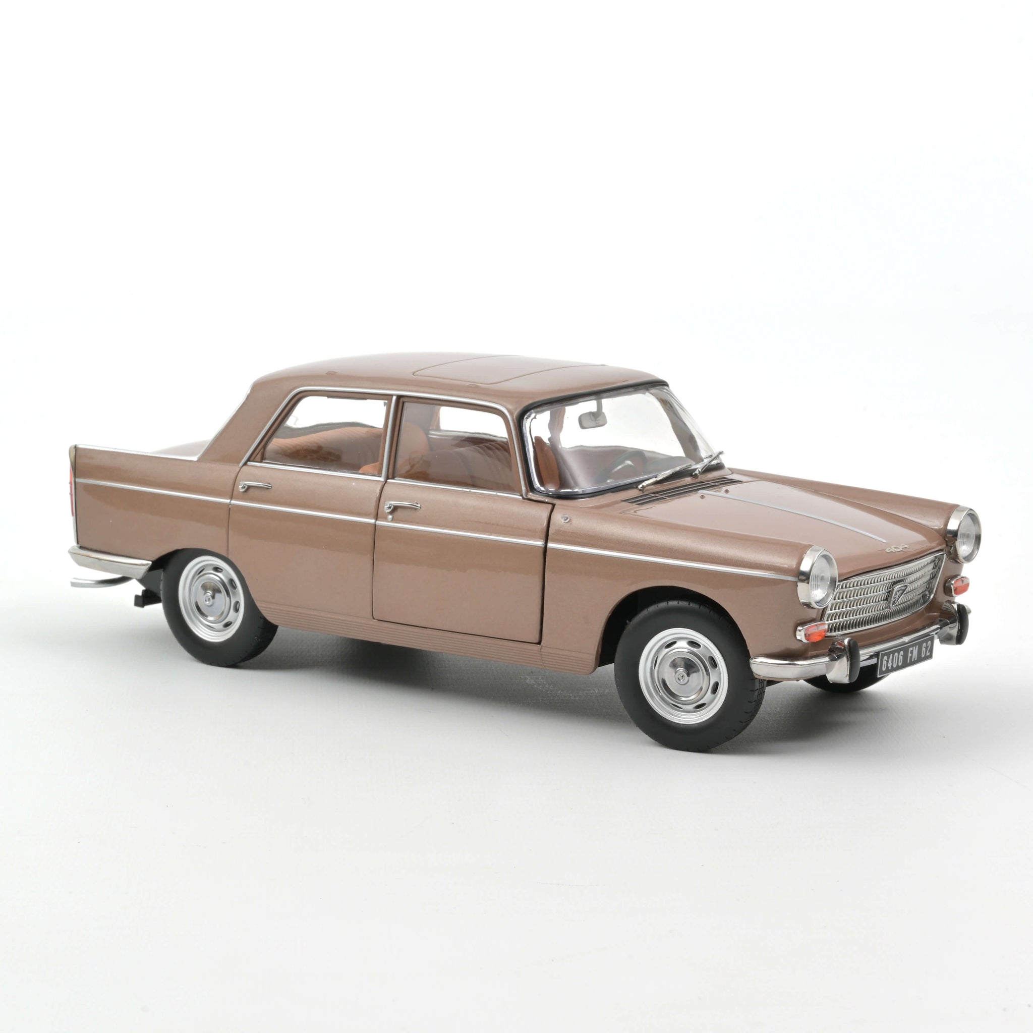 1/18 NOREV PEUGEOT 504 Cabriolet EUR 69,00 - FR 1/18 NOREV PEUGEOT 504 Cabriolet EUR 69,00 - FR