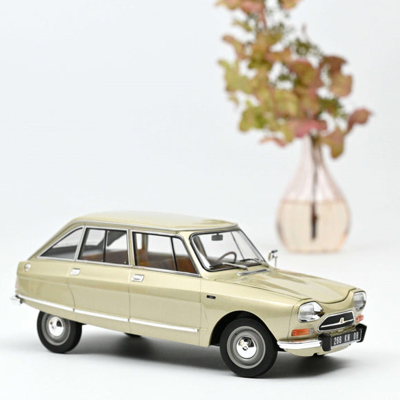 Citroën - Ami 8 Super 1973 - Modèle Presse - 1/43 - Autos Miniatures Citroën - Ami 8 Super 1973 - Modèle Presse - 1/43 - Autos Miniatures